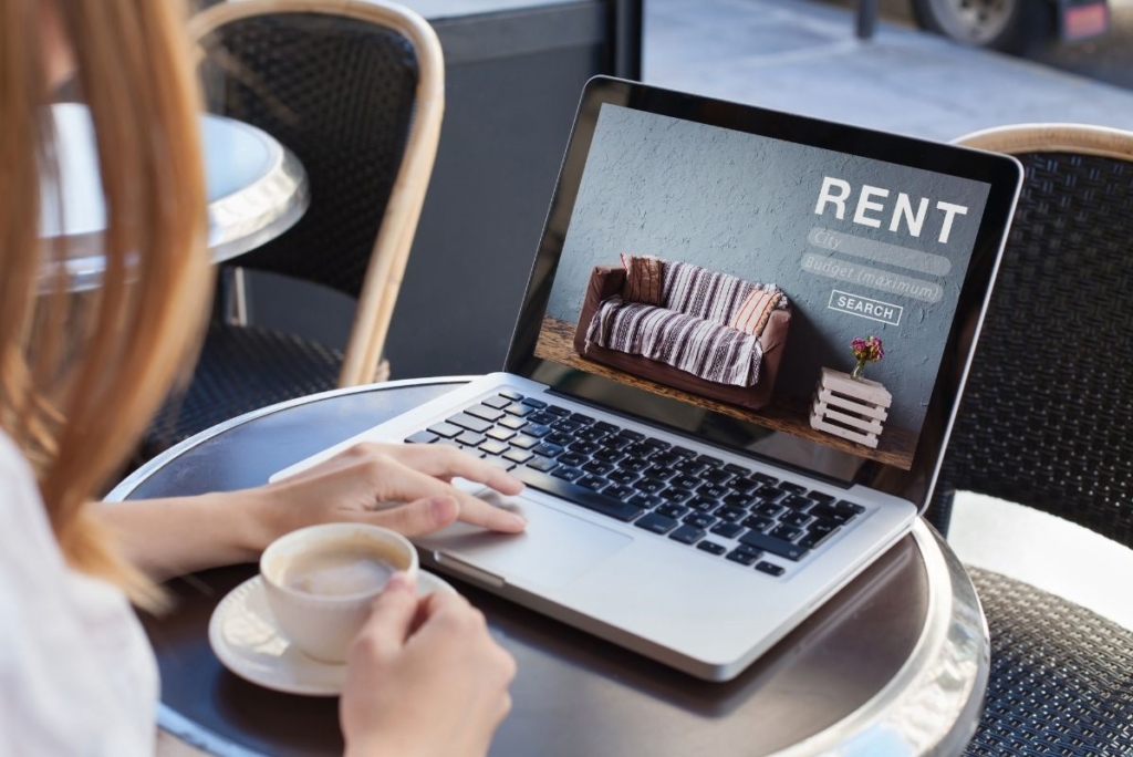 collecting rent from tenants electronically